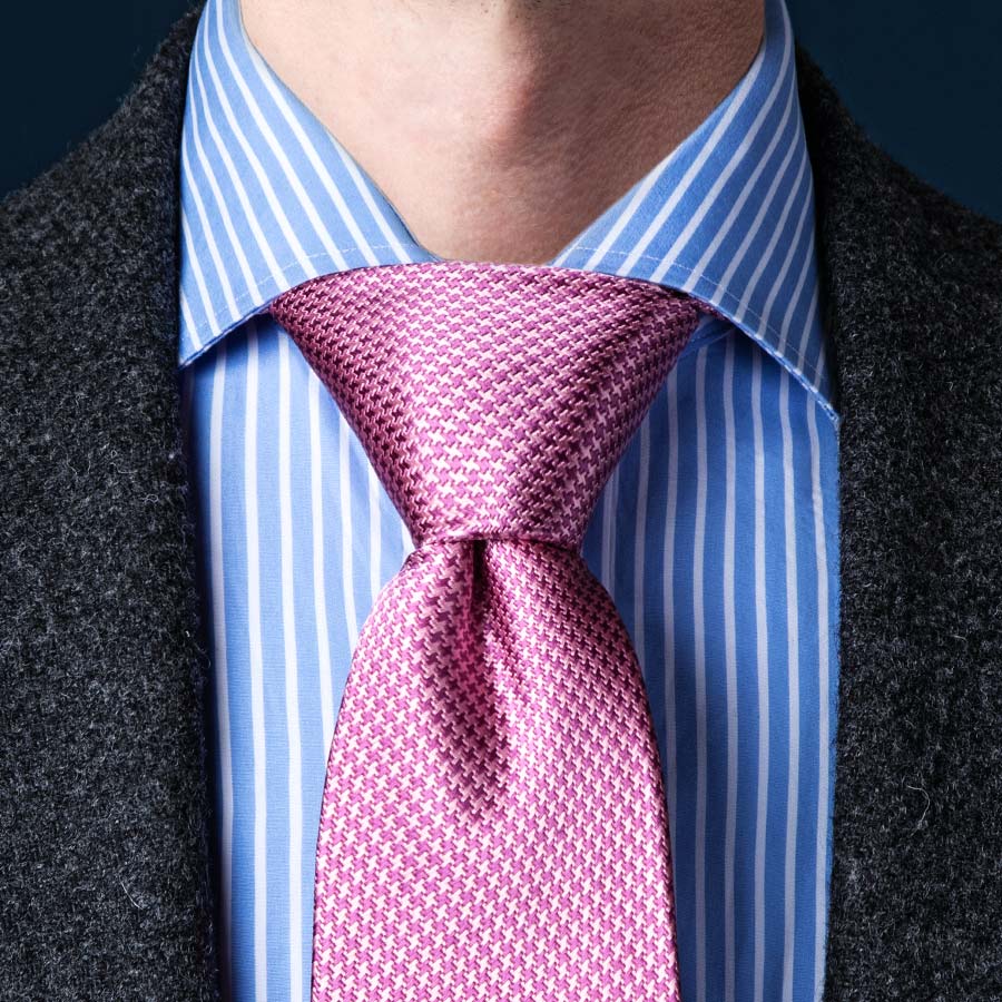 How To Tie A Windsor Knot | Ties.com