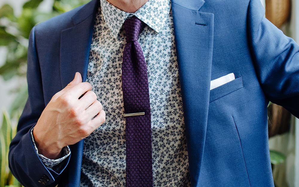 Suit and shirt color combinations