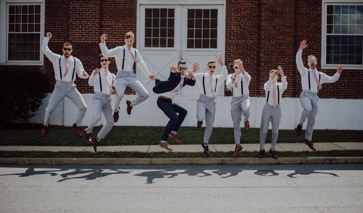 Do Groomsmen Pay For Their Suits