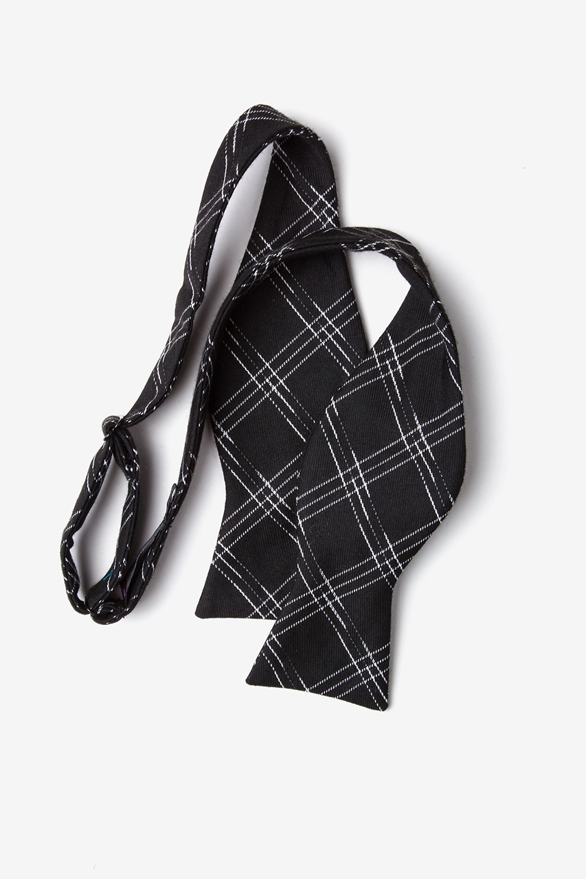 Escondido Black Self-Tie Bow Tie Photo (1)