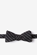 Lewisville Black Skinny Bow Tie Photo (0)