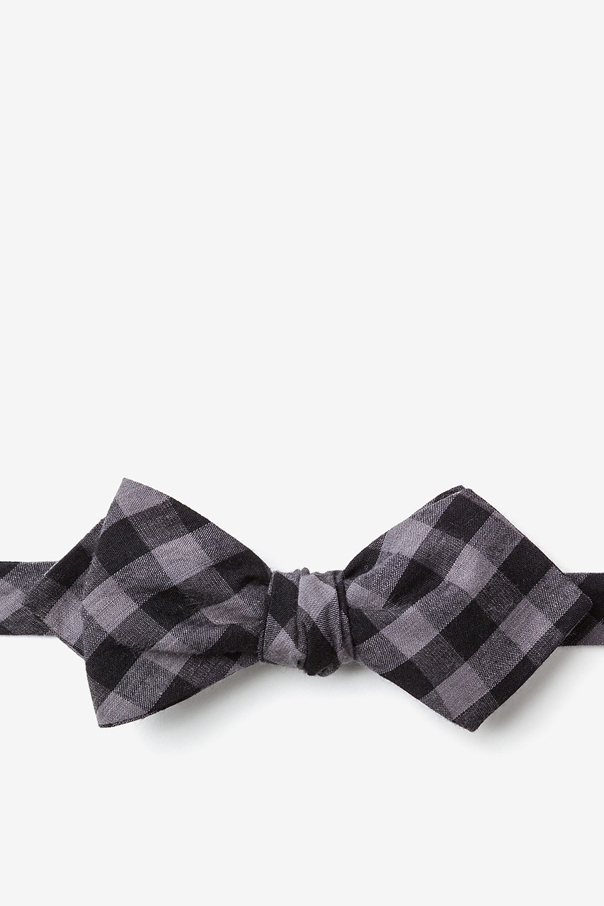 Black Cotton Pasco Diamond Tip Bow Tie | Ties.com