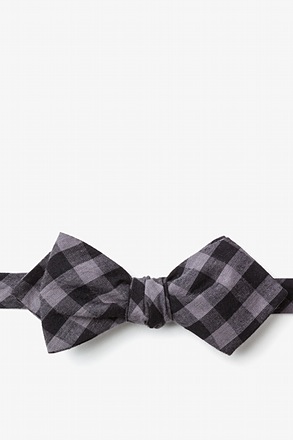 Pasco Black Diamond Tip Bow Tie