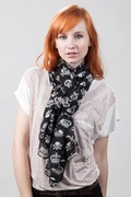 Black Bancroft Skull Scarf Photo (4)