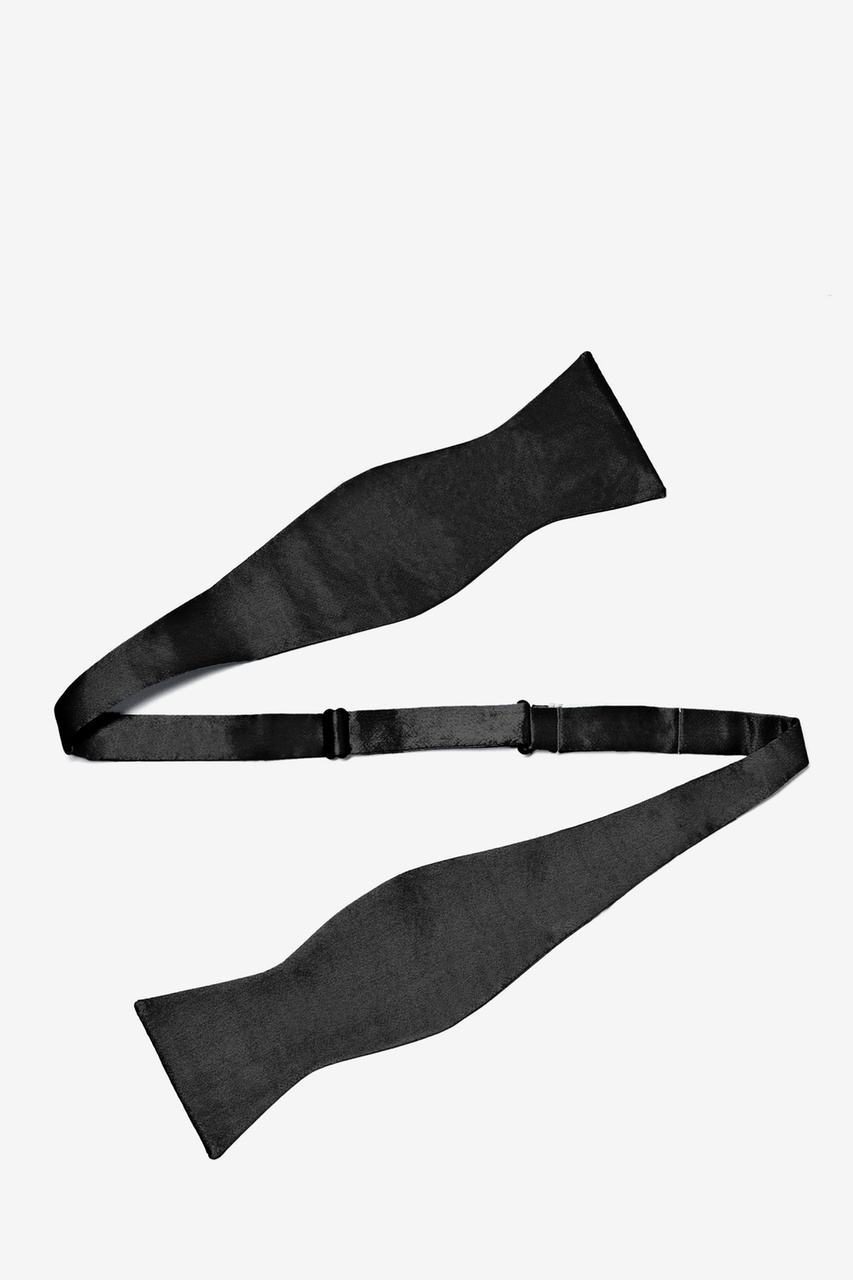 Black Self-Tie Bow Tie Photo (1)