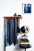 Cedar Accessory Mate Brown Tie Rack Photo (1)