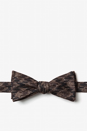 _Chandler Brown Skinny Bow Tie_