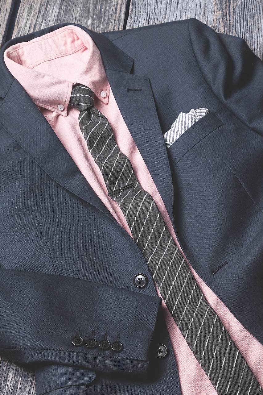 Glenn Heights Charcoal Skinny Tie Photo (3)