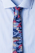 Camouflage Woodland Fuchsia Skinny Tie Photo (1)