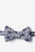 La Grande Gray Self-Tie Bow Tie Photo (0)