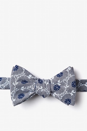 _La Grande Gray Self-Tie Bow Tie_