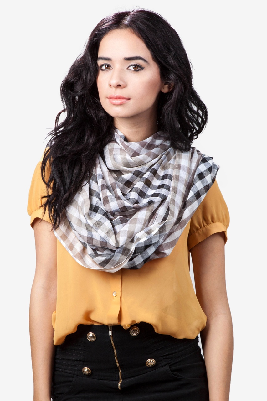 Gray Party Check Scarf Photo (3)