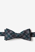 Chandler Green Skinny Bow Tie Photo (0)