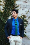 Textured Solid Green Knit Skinny Tie Photo (2)