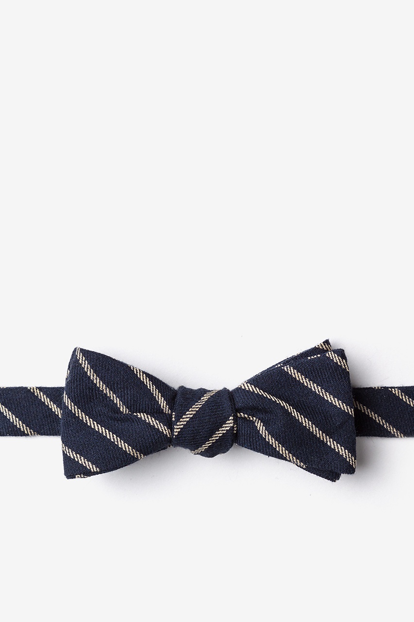 Arcola Navy Blue Skinny Bow Tie Photo (0)