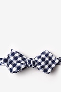 Kingman Navy Blue Diamond Tip Bow Tie Photo (0)