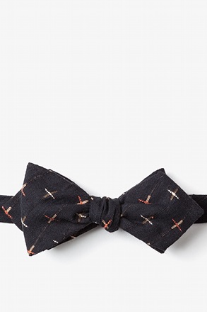 _La Mesa Navy Blue Diamond Tip Bow Tie_