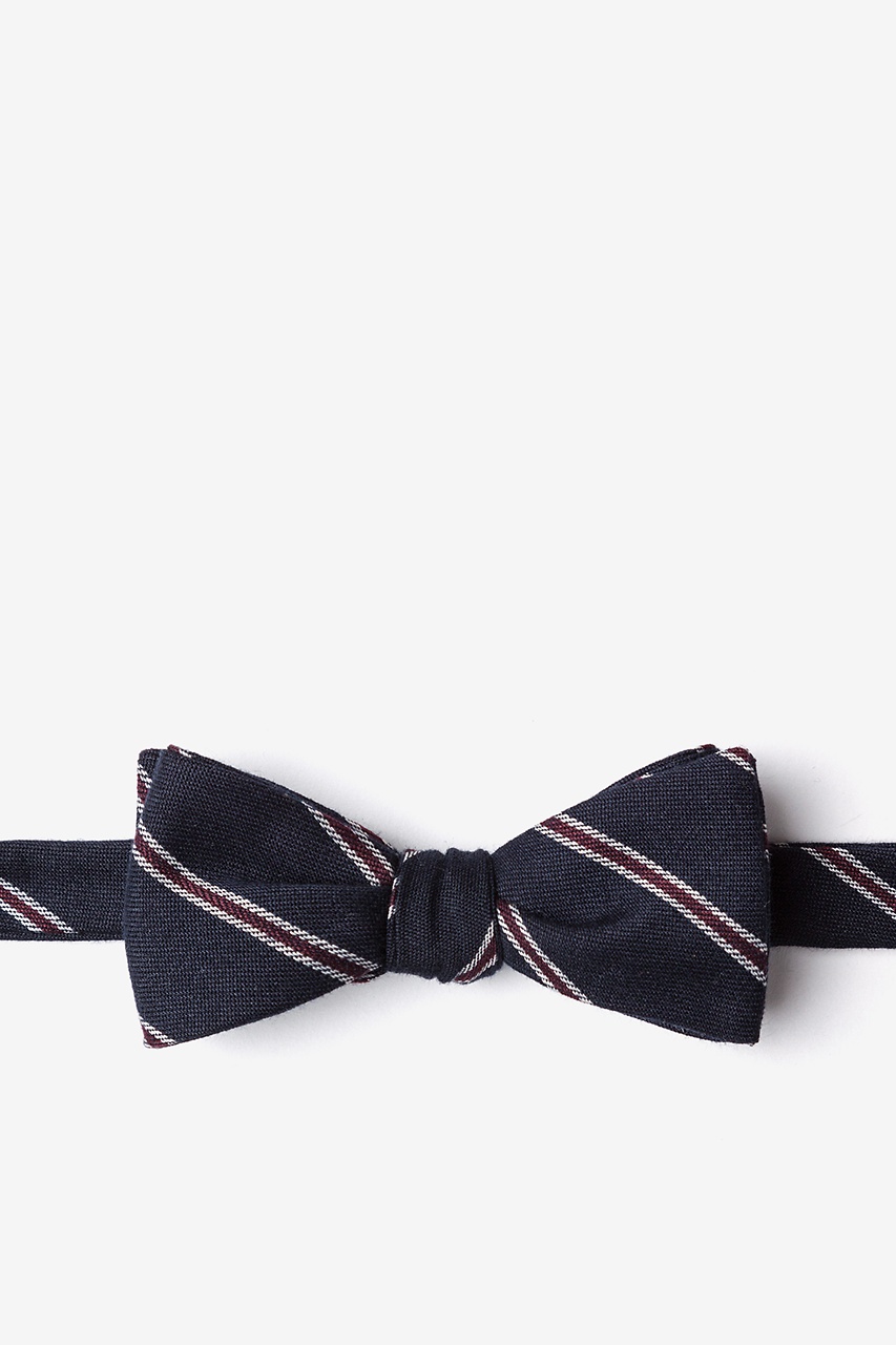 Seagoville Navy Blue Skinny Bow Tie Photo (0)