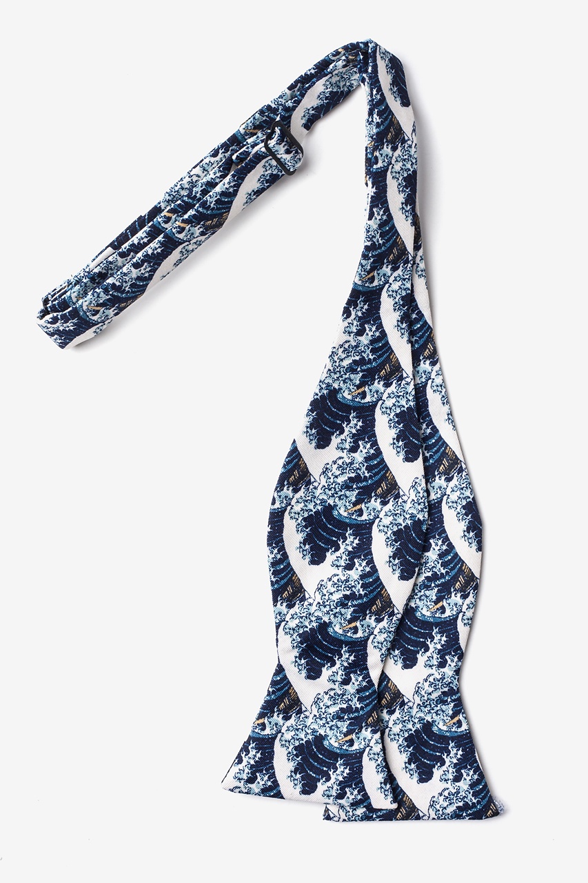 The Great Wave Off Kanagawa Navy Blue Self-Tie Bow Tie Photo (1)