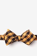 Pasco Orange Diamond Tip Bow Tie Photo (0)