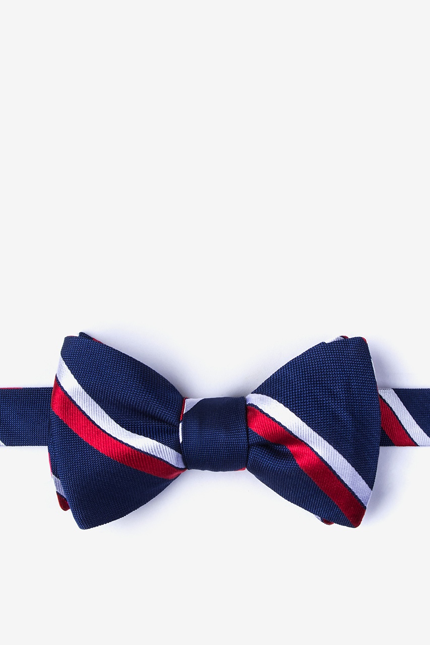 Axel Red Self-Tie Bow Tie Photo (0)