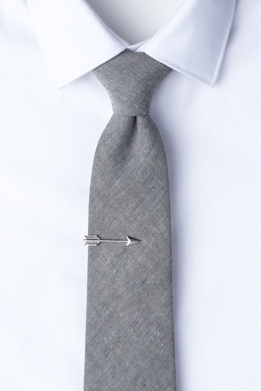 Arrow Silver Tie Bar Photo (1)