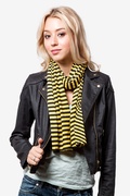 Yellow Traveling Stripe Scarf Photo (4)