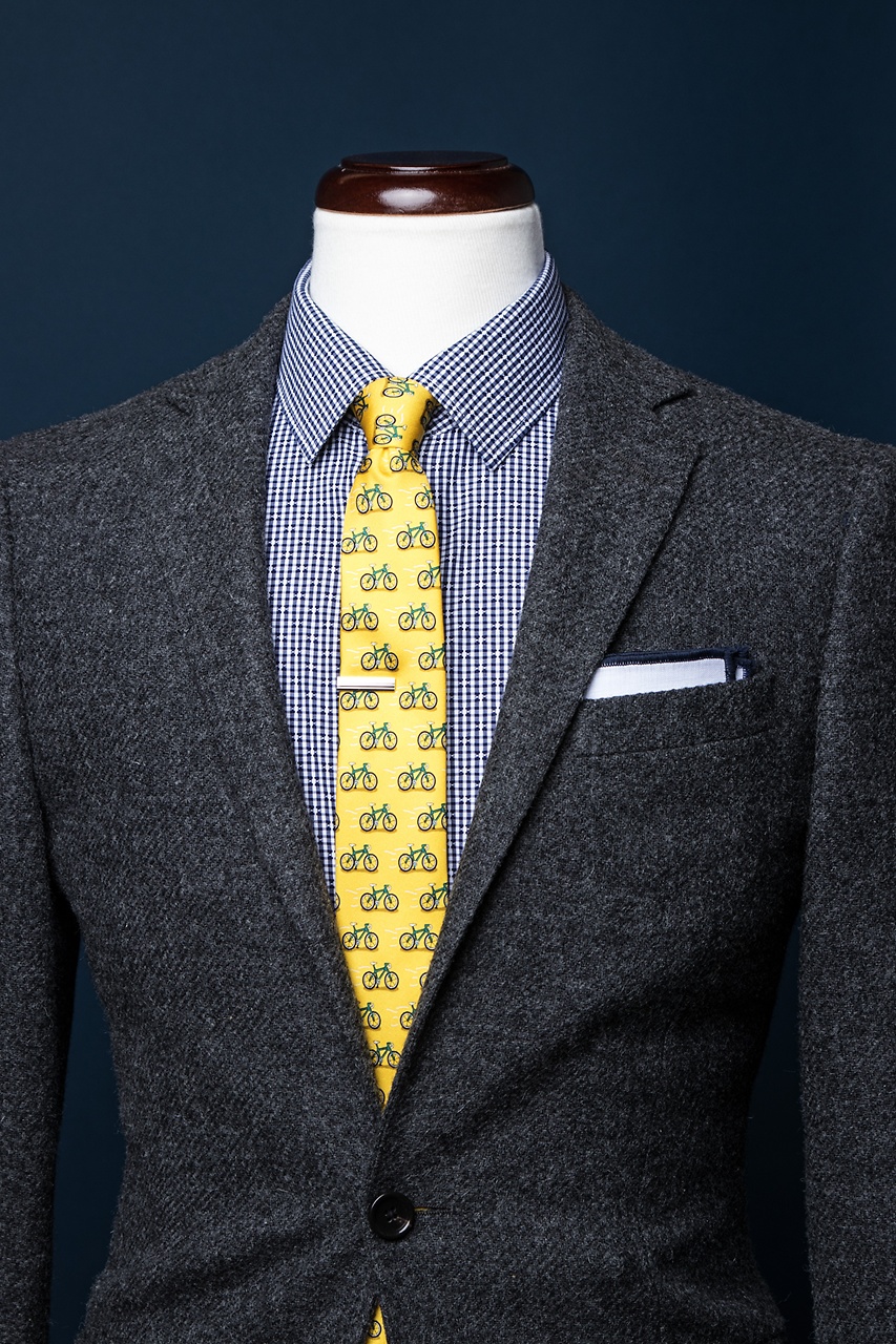Two Tire-d Yellow Skinny Tie Photo (3)